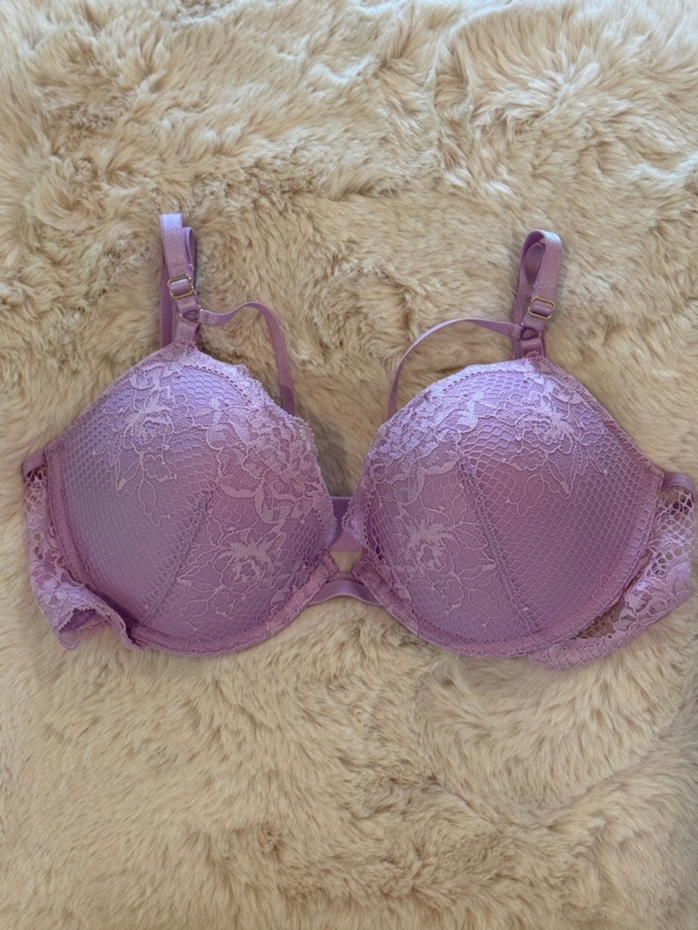 Victoria's Secret Lavender Lace Push-Up Bra
